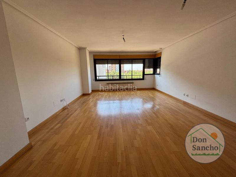 Foto c8a13b5a-bb1f-4969-974b-a916a626d103. Appartement avec chauffage parking dans Plaza de Toros Valladolid