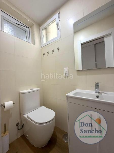 Foto 4d442717-a3cf-488f-a7d0-7d8e9c615240. Alquiler estudio alquiler de habitacion en calle cervantes 7perfil inquilino estudiantes piso totalmente reformado, cuatro habitaciones, salón, d en Valladolid