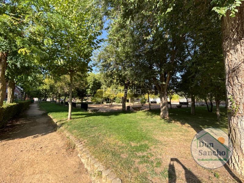 Foto fe78b576-df9d-4fd5-8df3-3c57c3a954e0. Appartement avec chauffage parking dans Cabezón de Pisuerga