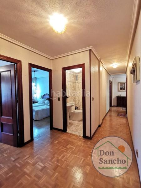 Foto e9543510-f64a-464b-bbb7-ca37b6894530. Etagenwohnung mit heizung parking in Plaza de Toros Valladolid