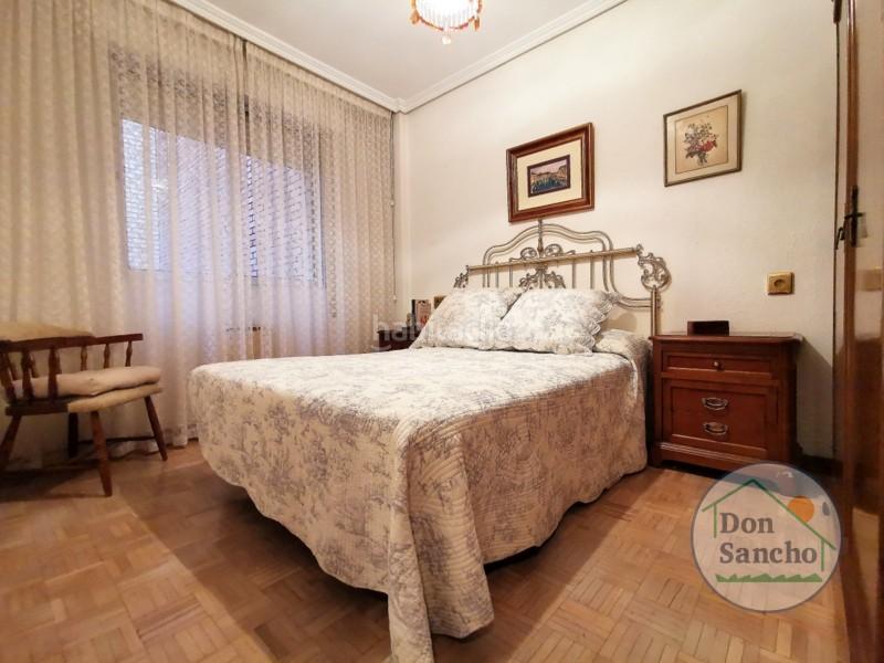 Foto f60d1a20-666b-4521-929f-818ef2936564. Etagenwohnung mit heizung parking in Plaza de Toros Valladolid