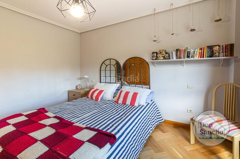 Foto 4d423362-de7b-4499-b6cb-ccb32045b9e1. Casa a schiera con riscaldamento parcheggio piscina in Valladolid