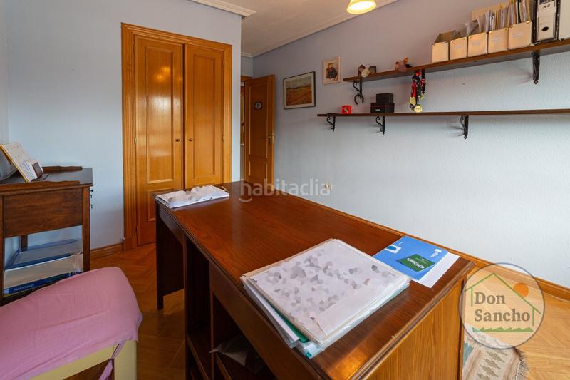 Foto 69e11bc4-9bff-4dab-b603-ac9481adc117. Casa a schiera con riscaldamento parcheggio piscina in Valladolid