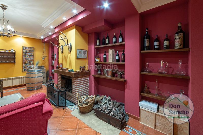 Foto 8ecf3efd-733f-400b-b945-4e19e6b25c92. Casa a schiera con riscaldamento parcheggio piscina in Valladolid