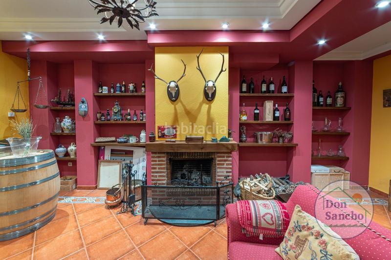 Foto de7b62f8-ef0e-4d5b-97e1-fe3ffc6620a2. Casa a schiera con riscaldamento parcheggio piscina in Valladolid