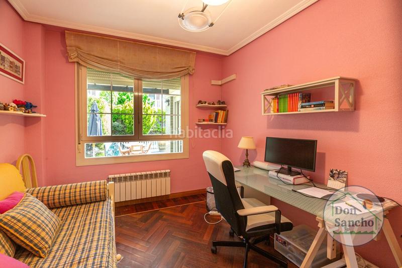 Foto fd92a845-bd10-4473-8690-423d0731fe3e. Casa a schiera con riscaldamento parcheggio piscina in Valladolid