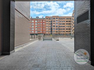 Miete Autoparkplatz in Villa de Prado. Estupenda amplia plaza de garaje en venta en el barrio de villa