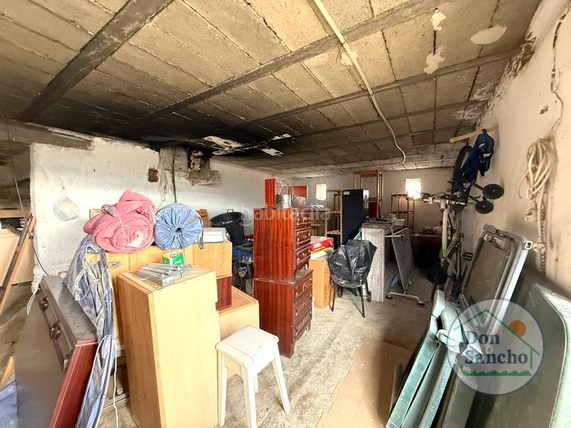 Foto 288f34cc-c6e8-4c2f-b23a-ab0f4690d906. Casa a Piña de Esgueva