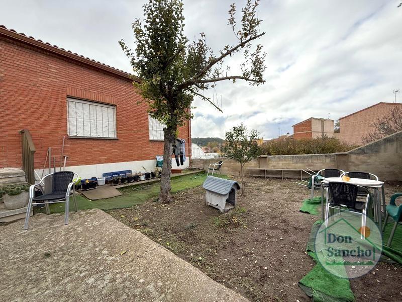 Foto f038aa73-139d-4bcf-9f40-b72e1da18c0e. Casa a Piña de Esgueva