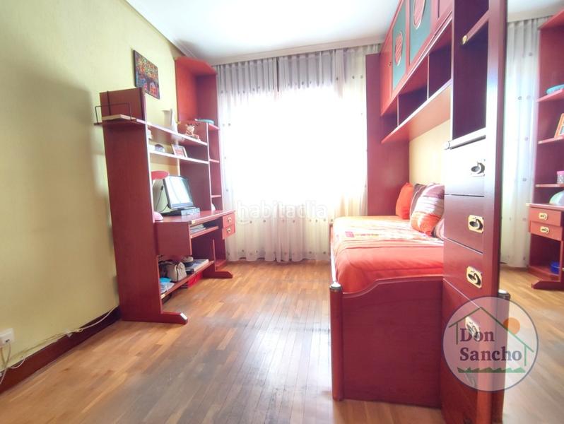 Foto 52694e13-5f82-472b-a3ad-b078b548206e. Pis amb calefacció aparcament a Delicias Valladolid