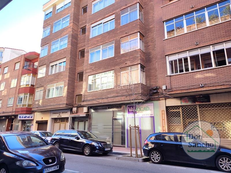 Foto 5d444549-ab16-49e3-a687-3aac2e1fd43a. Pis amb calefacció aparcament a Delicias Valladolid