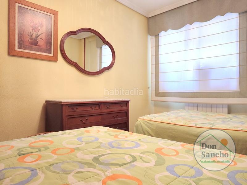 Foto a970a462-f7c4-415a-9fa3-881f13465489. Pis amb calefacció aparcament a Delicias Valladolid