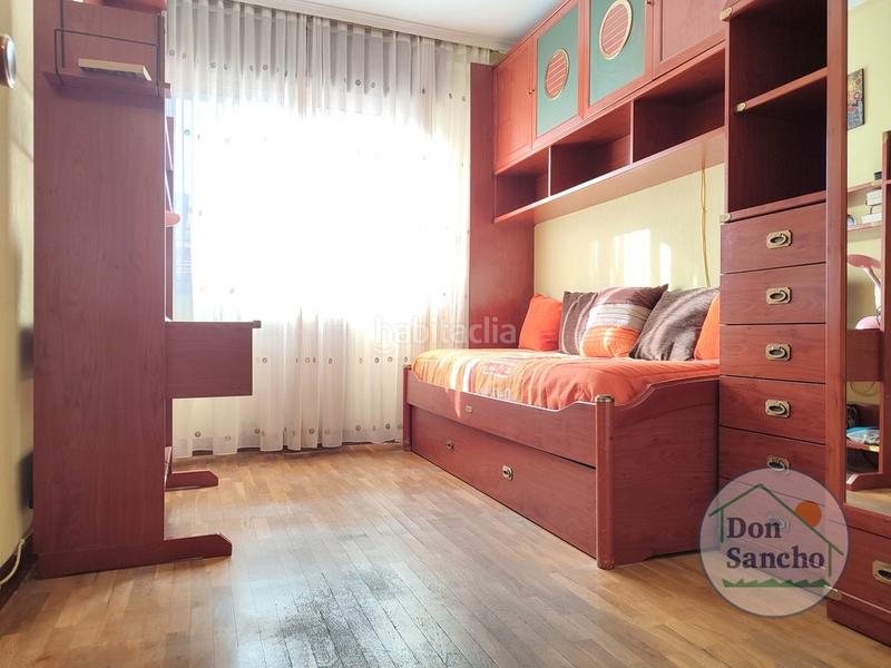 Foto b4d93759-8cd6-4dc3-962f-b3964cdad5e8. Pis amb calefacció aparcament a Delicias Valladolid