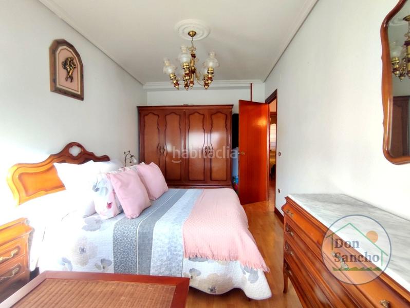 Foto e1833f93-c43f-4818-8f82-08a27e4fc487. Pis amb calefacció aparcament a Delicias Valladolid