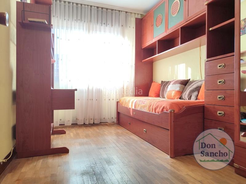 Foto ed9900bf-b0f6-40fd-8d33-d4765232f803. Pis amb calefacció aparcament a Delicias Valladolid