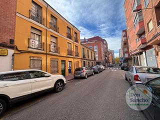 Pis a Circular. No cobramos al comprador!!atención a todos los inversores! en es