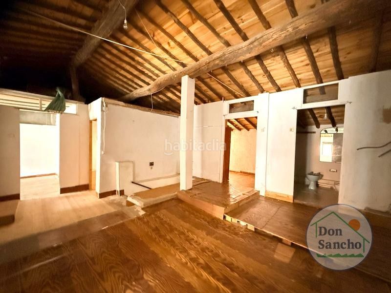Foto 3394e8e4-17ed-4695-bd3f-a49e3df44425. Casa a Castronuño
