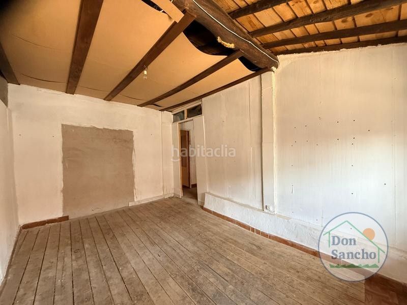 Foto 350ddf65-c809-4a75-adf7-b8e3e5f2cf50. Casa a Castronuño