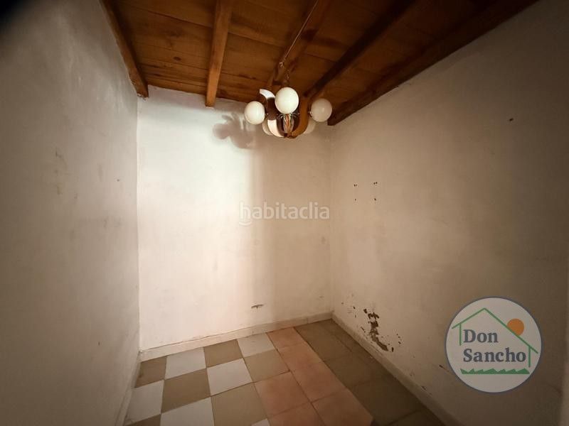 Foto a1cd3a55-9bf6-442d-a1df-2e4a3f29773f. Casa a Castronuño