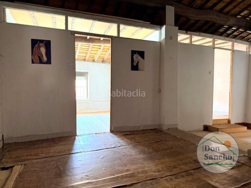 Foto a5171f99-8fa5-466b-970e-a381ac8a10e2. Casa a Castronuño