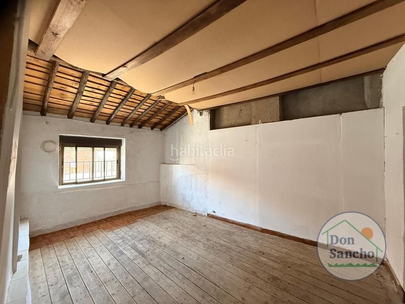 Foto a6588b02-3838-43b2-a9c3-6af2509afa79. Casa a Castronuño