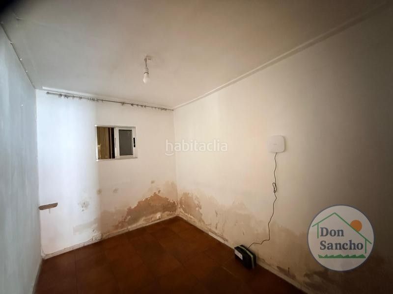 Foto dd5e65cd-99fb-4cea-a5f8-58bf93d85d51. Casa a Castronuño