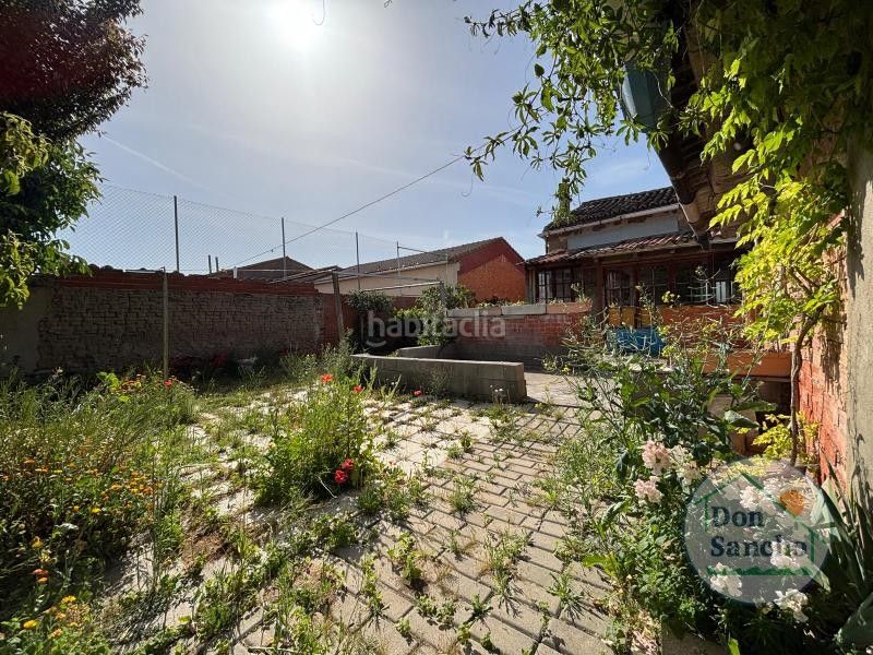 Foto 58683b74-a224-4ab8-a46b-05e210062555. Casa a Rueda