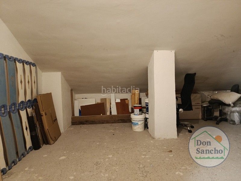 Foto 3ee65466-2e17-41e1-9649-0fa413d8d8e9. Pis amb calefacció aparcament a Cigales
