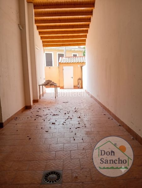 Foto 4fc051f7-9327-49e3-b5fa-cee88631414a. Casa adossada amb calefacció aparcament a Mucientes