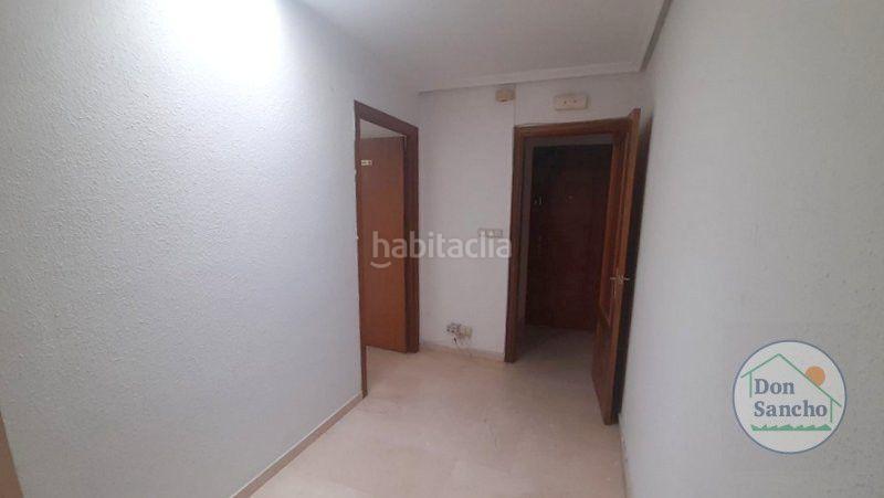 Foto 9879a048-44d9-481e-bed9-6d041a47384a. Oficina a Caño Argales Valladolid