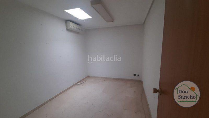 Foto fa5b6eff-d3af-46d7-a479-5f11bcbdaa7a. Oficina a Caño Argales Valladolid