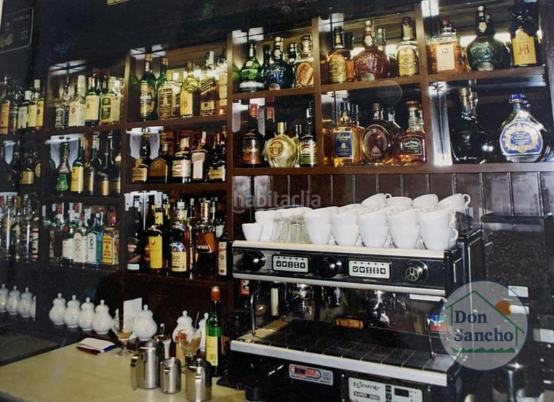 Foto f1b153ea-0d23-4d26-a9a0-096446720d38. Locale commerciale con riscaldamento in Centro Valladolid