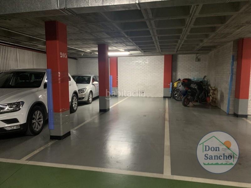 Foto 017f80e6-8332-4fec-9e84-90297a63424c. Posto auto in Delicias Valladolid