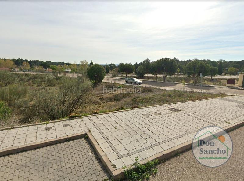 Foto f7ede0e3-cf16-44e7-ba02-e1b752ecab76. Terreny residencial a Boecillo