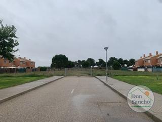 Terreny residencial a Aldeamayor de San Martín. Parcela en venta en aldeamayor golf, uso residencial, con tipolo