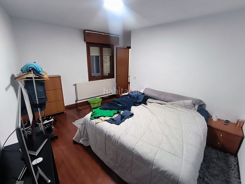 Foto d8e81152-2d92-459c-8377-1a9ee2ceaf3e. Edificio en Oña