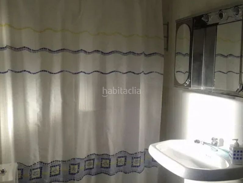 Foto bd78e85f-516f-44e5-9b3b-1db688b3fcb4. Country house with fireplace heating in Vileña
