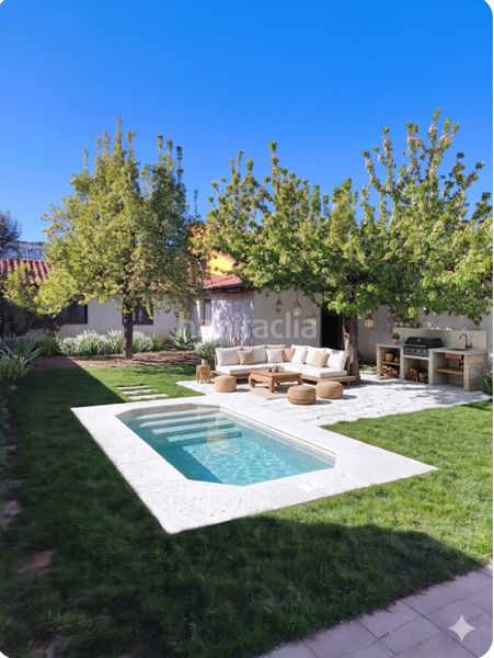 Foto cf0e2054-f2f8-4885-b285-7882238a81f4. Casa aparellada amb calefacció aparcament a Illera Burgos