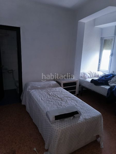 Foto b150c68f-aa29-436f-a67b-3a36214f96ab. Edificio en Crucero - Aquende Miranda de Ebro