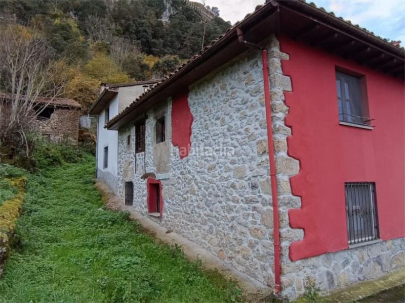 Foto 18e039df-7188-4c25-9c03-20653848ffd0. Casa amb calefacció a Vibaña-Ardisana-Caldueño Llanes
