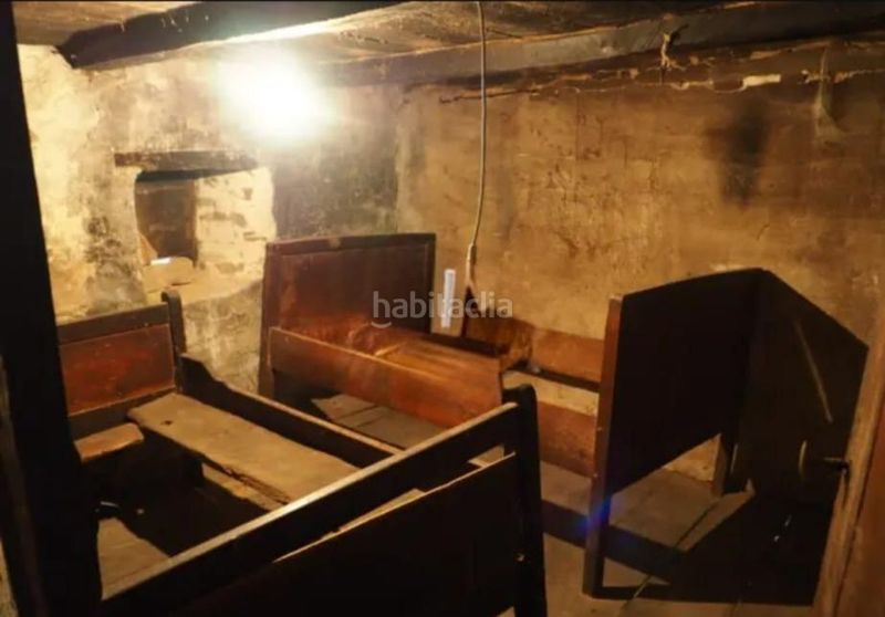 Foto 82a51f56-5df1-4df7-83ff-6bced845d950. Masia a Espinosa de los Monteros