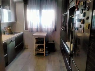 Pis a La Villa - Bazuelo. Amplio piso en mieres  ideal para familias