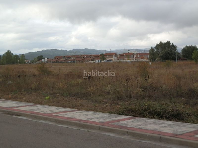 Foto fd890505-bf2c-4ac8-9a92-c4c215a76ca5. Finca rústica a calle rio trueba 10 a Medina de Pomar