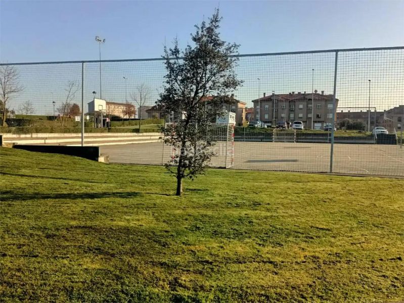 Foto 74107acc-d67d-42b0-9681-e33f43923d80. Planta baixa amb calefacció a Centro Avilés