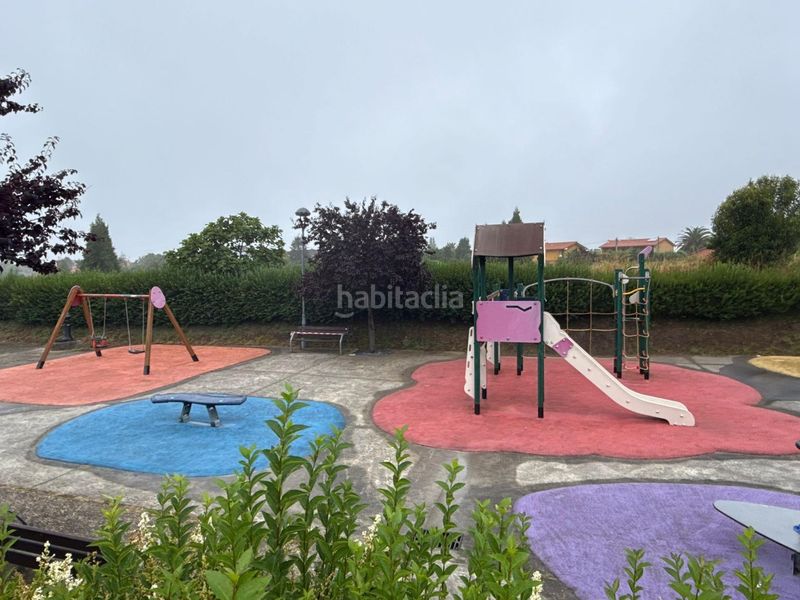 Foto e8c4acae-66e8-40a1-aa2a-a91ce85f739b. Planta baixa amb calefacció a El Carbayedo - El Quirinal Avilés