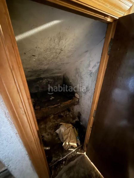 Foto f71051e3-28bd-40d1-9dfd-ad8c901f8e50. Planta baixa amb calefacció a El Carbayedo - El Quirinal Avilés