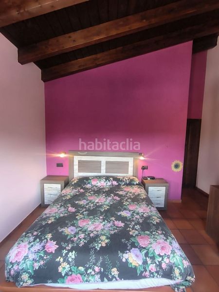 Foto a86ae000-22ef-4f2e-bb60-bc5ea91728c3. Edificio en urrez 0 en Villasur de Herreros
