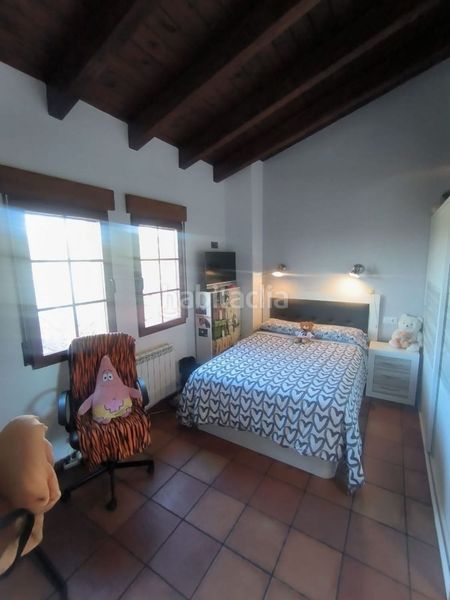 Foto fffb714c-2c20-46c5-8466-cc7f4dbc78f7. Edificio en urrez 0 en Villasur de Herreros