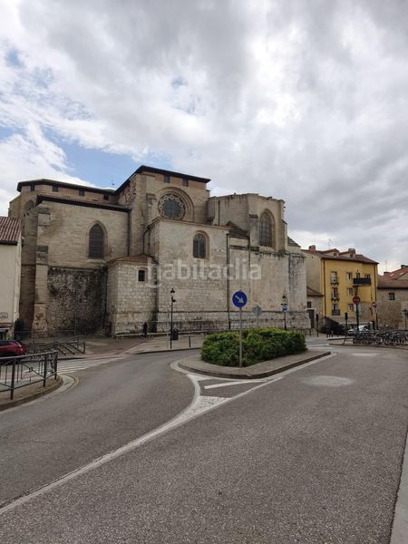 Foto 02695c3c-eeed-4200-8aa1-93b9878d4065. Àtic amb calefacció a Los Vadillos - R. Sanitaria - Pozanos Burgos