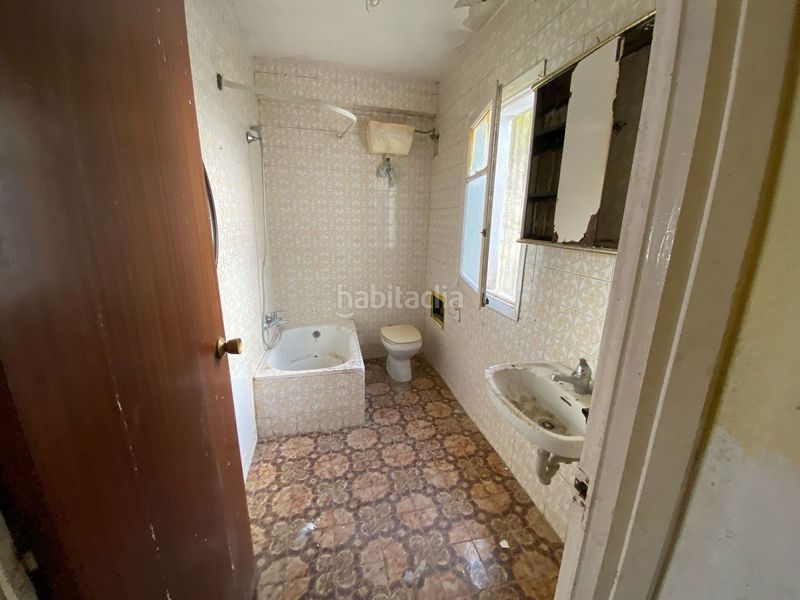 Foto b874eec6-d715-405c-bd24-537879a08307. Edifici a calle santa maría bajera 21 a Briviesca